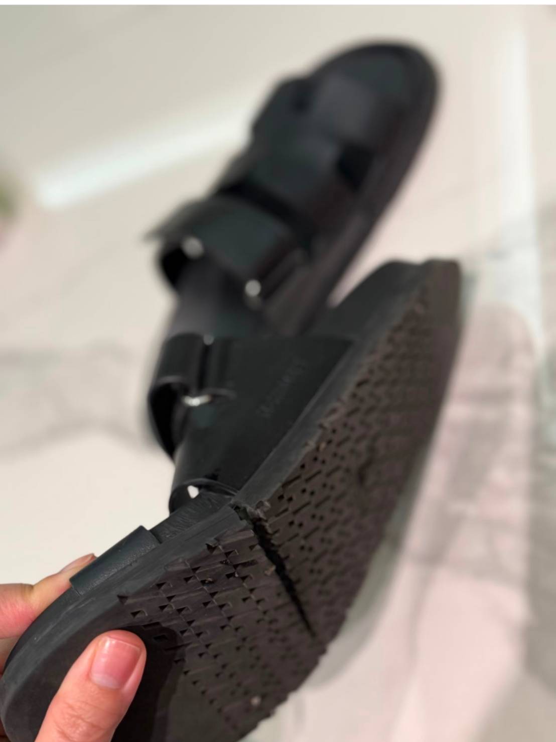 Hermes二舅鞋會裂開，您知道嗎？